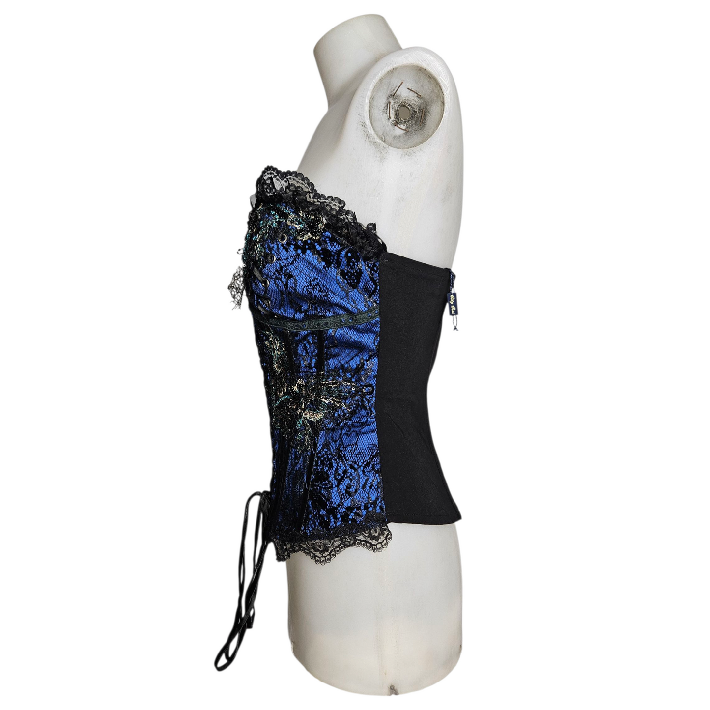 Corset brodé