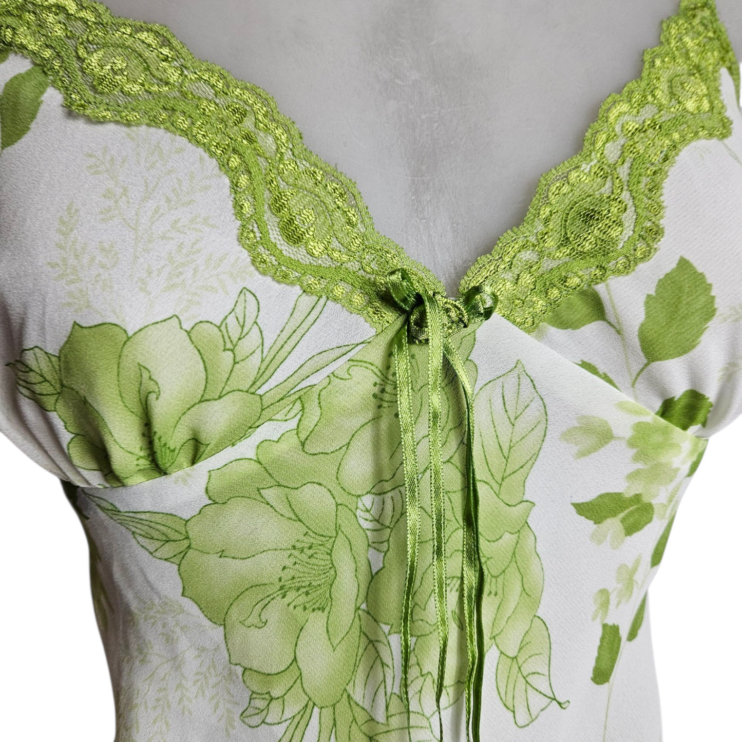 Haut en voile fleuri vert et blanc