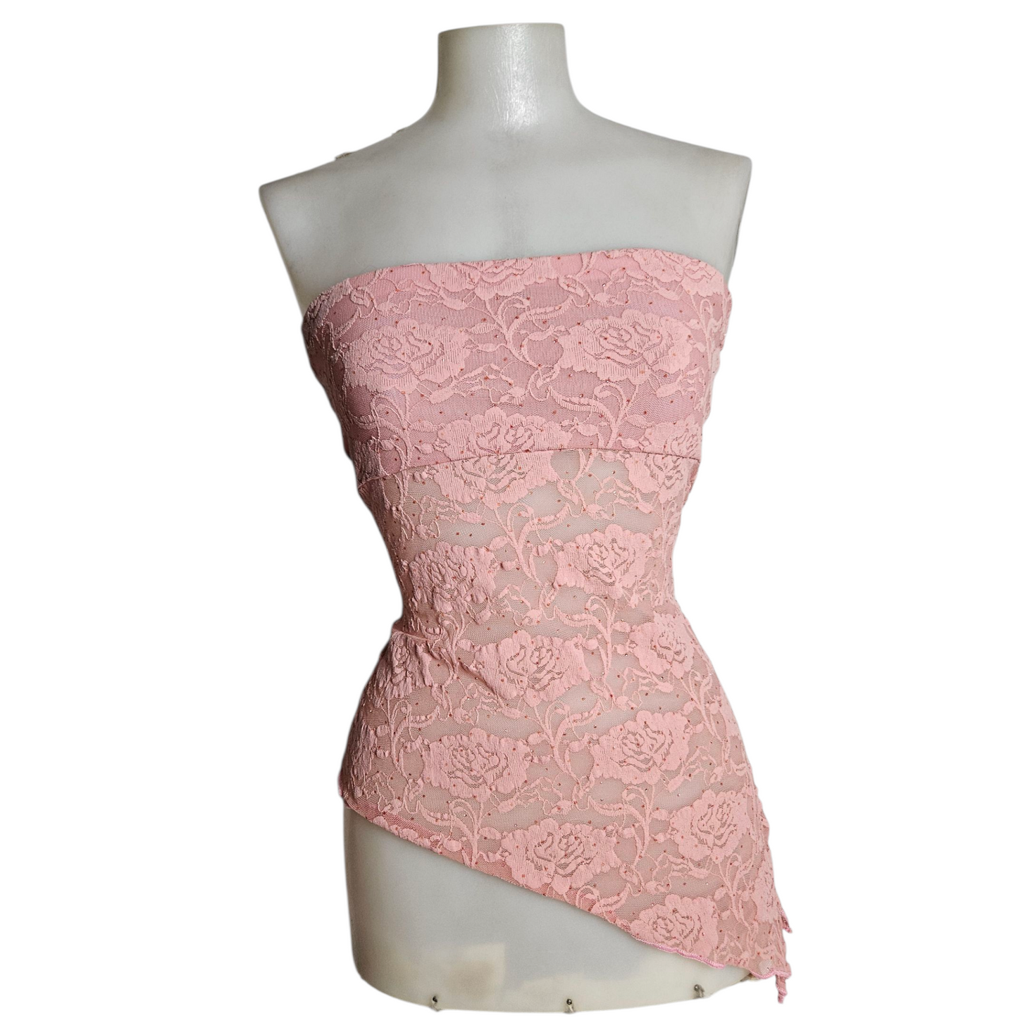 Haut strapless rose asymétrique en dentelle