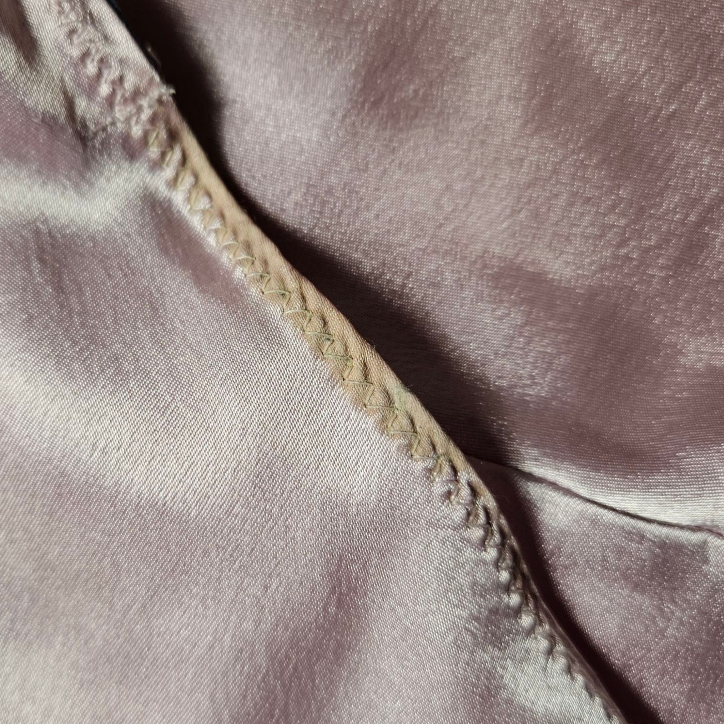 Ensemble haut en voile et short satiné