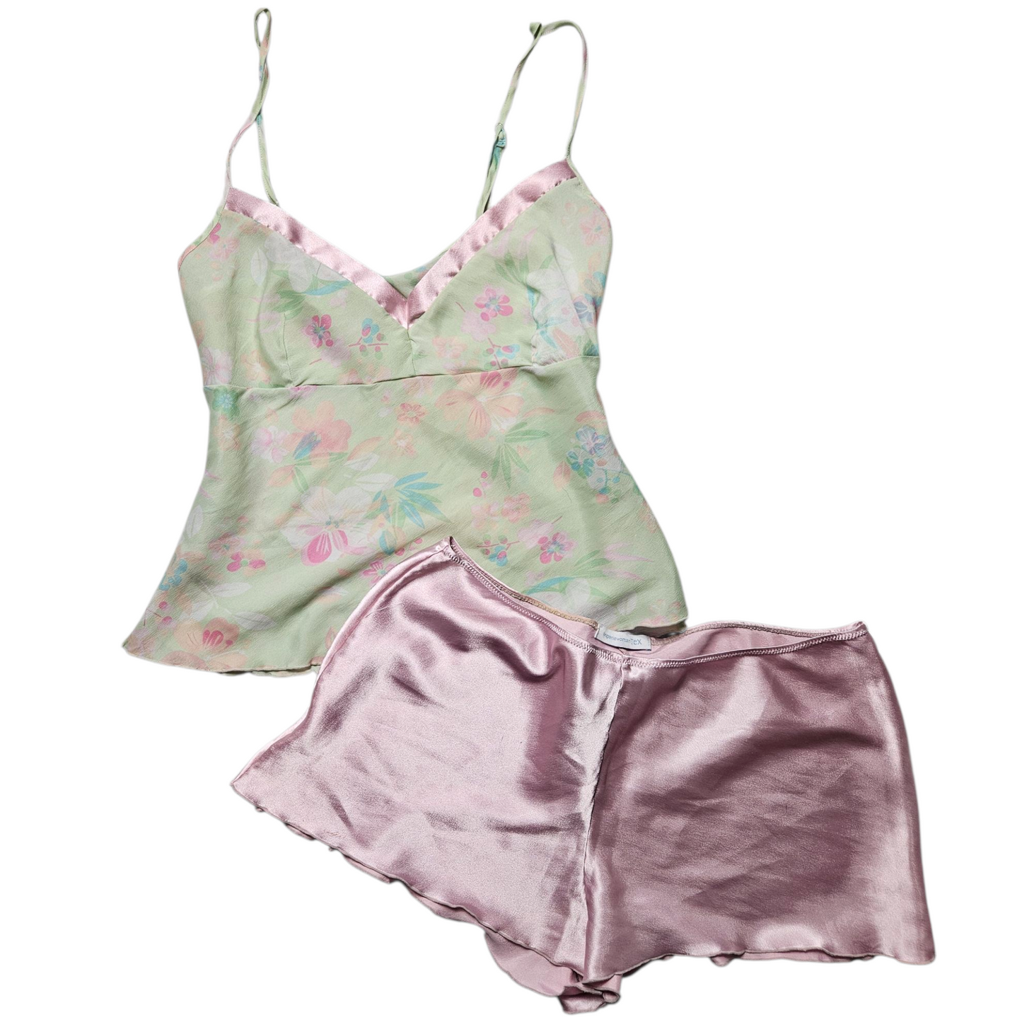 Ensemble haut en voile et short satiné