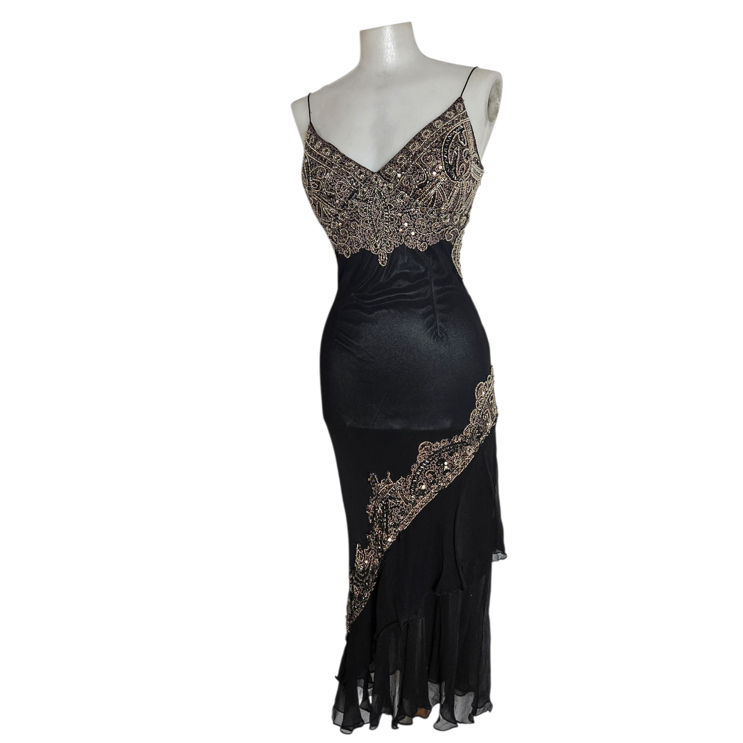 Robe en voile brodé de perles