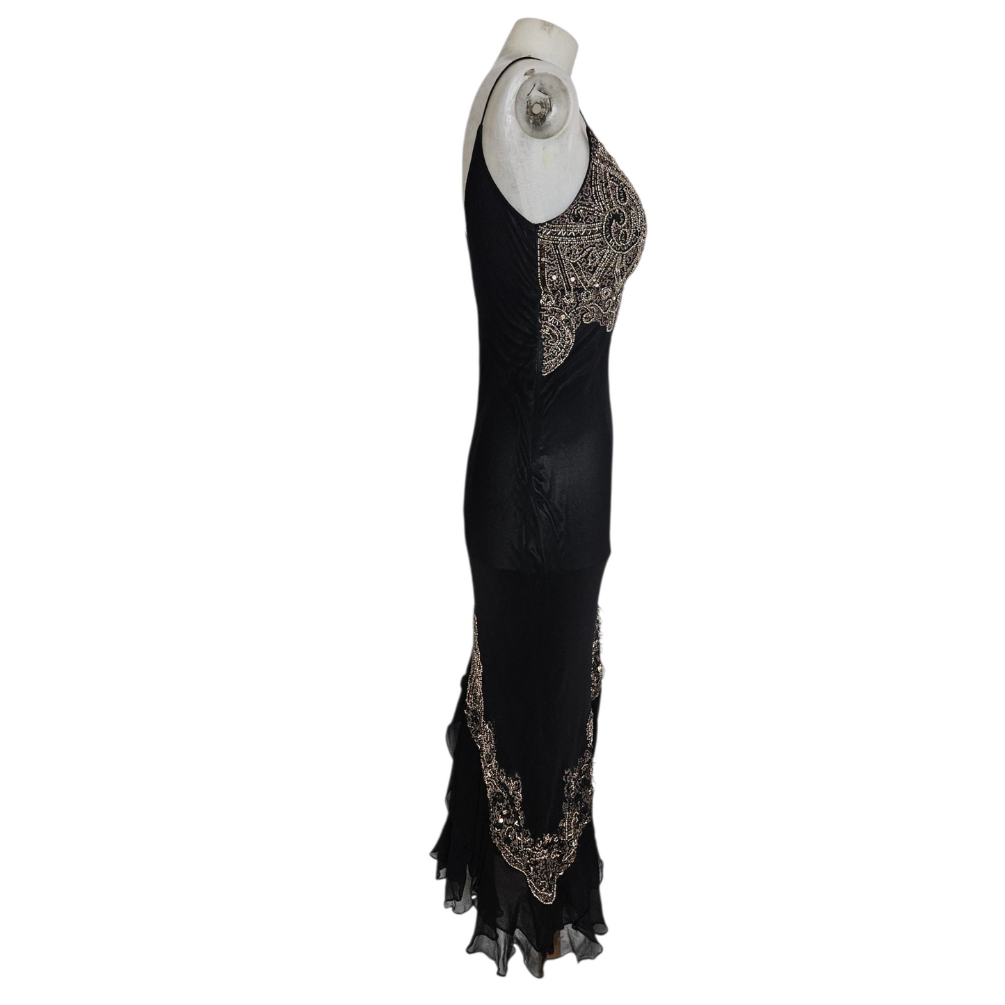 Robe en voile brodé de perles