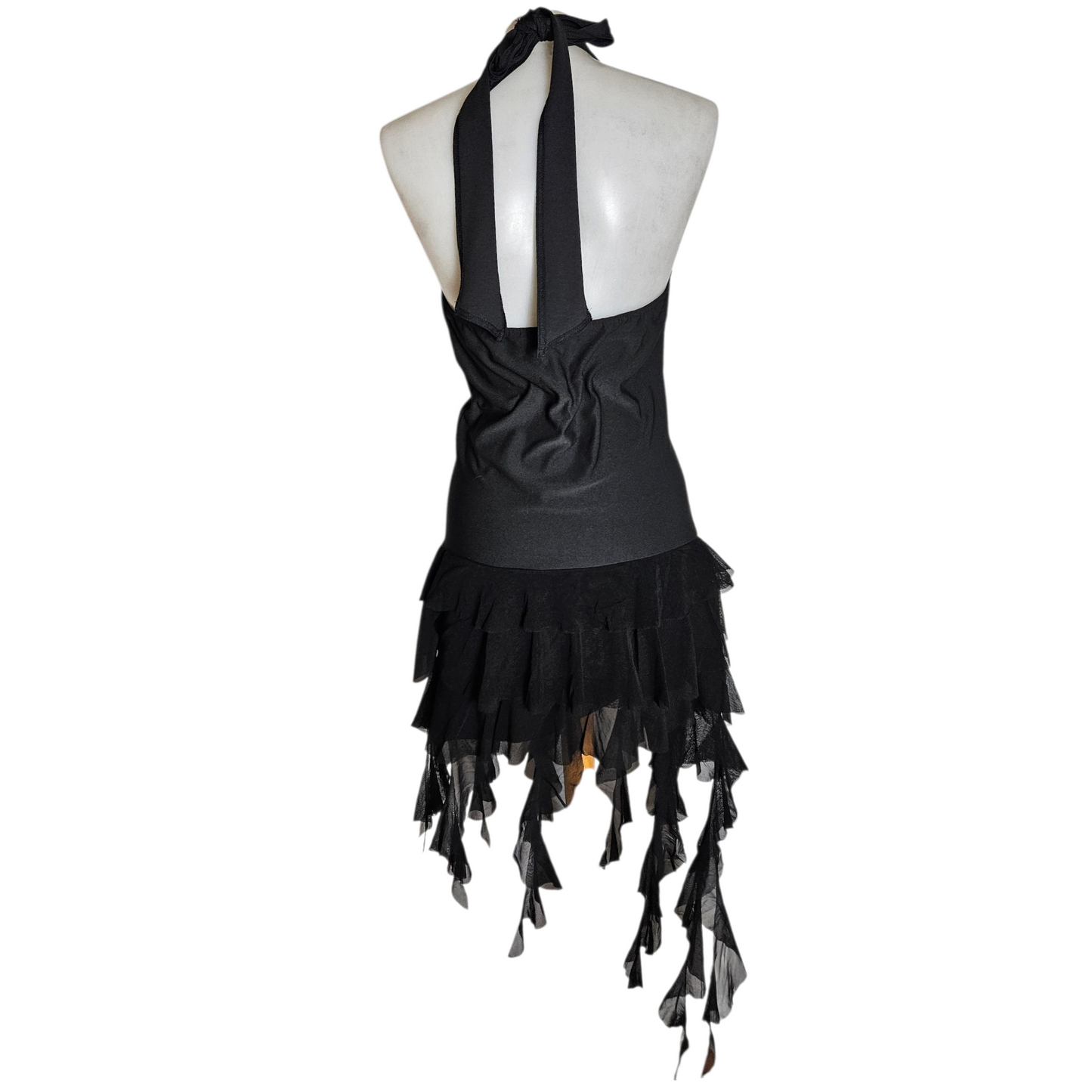 Robe dos nu asymétrique à volants