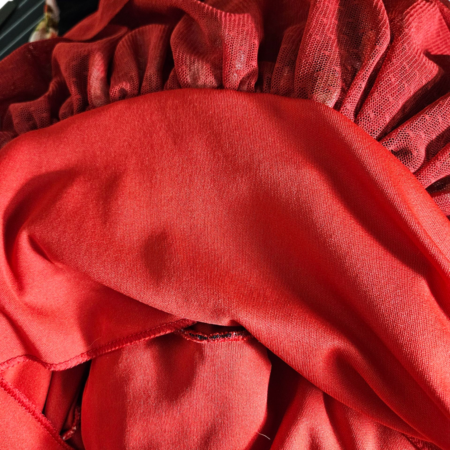 Strapless dress in floral lace