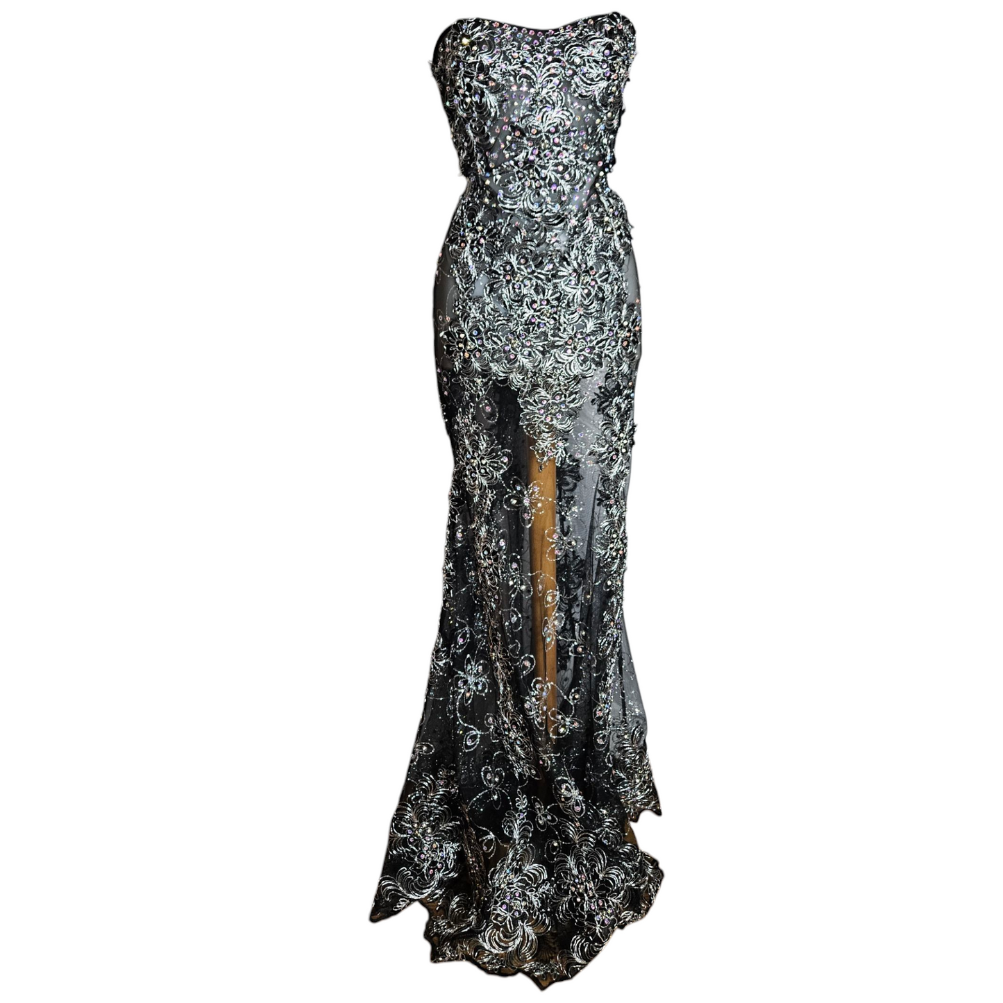Robe de soirée en transparence brodée