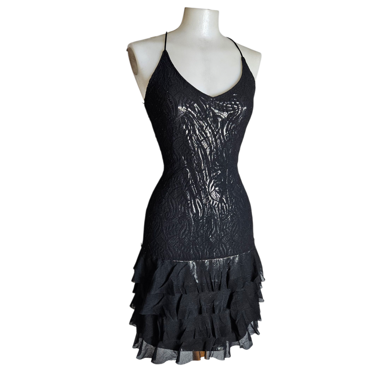 Robe en dentelle doublure argentée