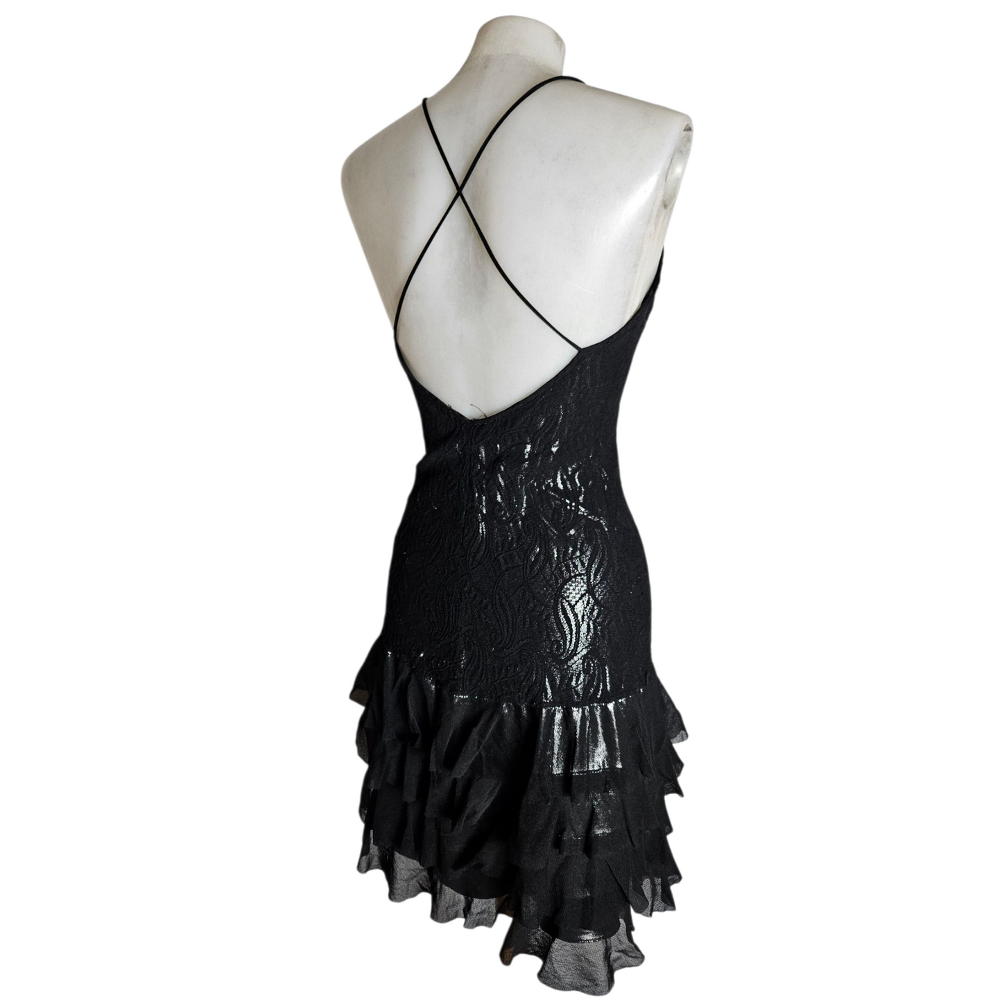 Robe en dentelle doublure argentée