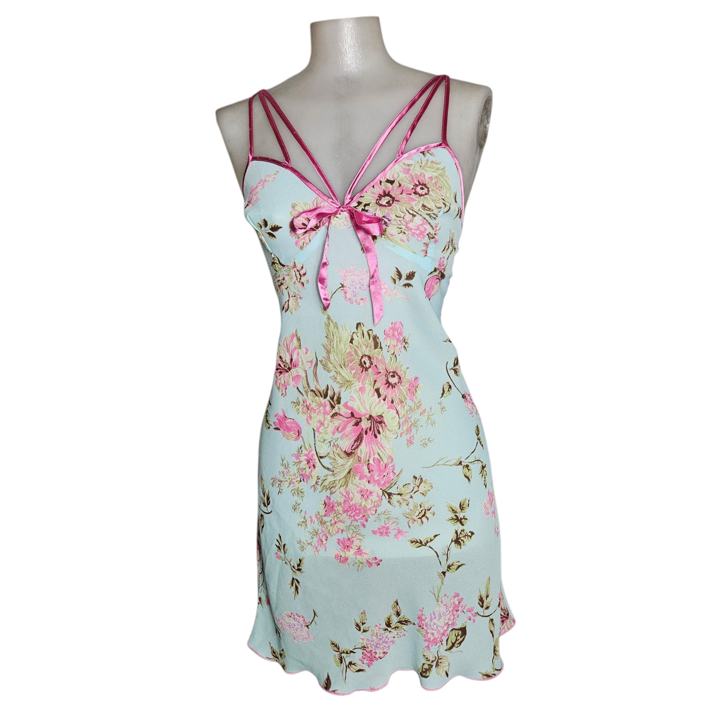 Robe en voile fleurie bleue