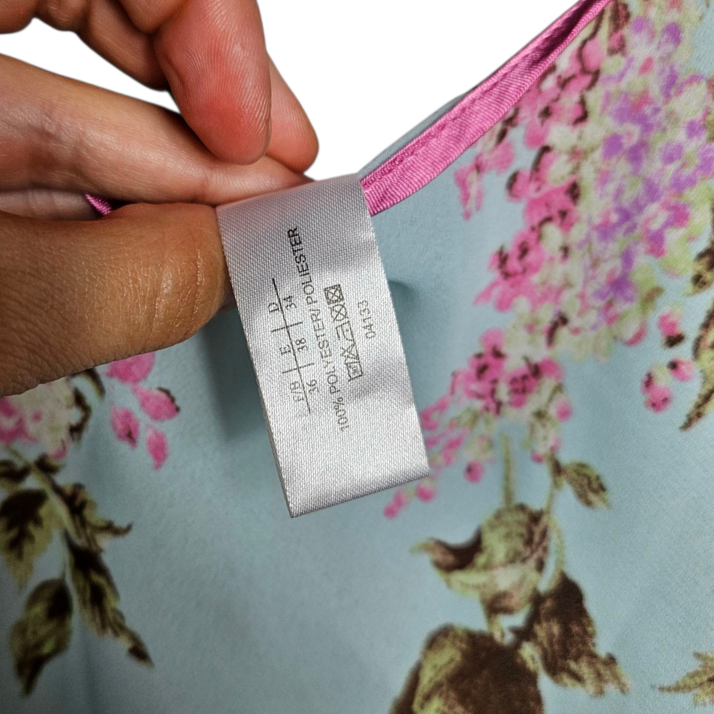 Robe en voile fleurie bleue