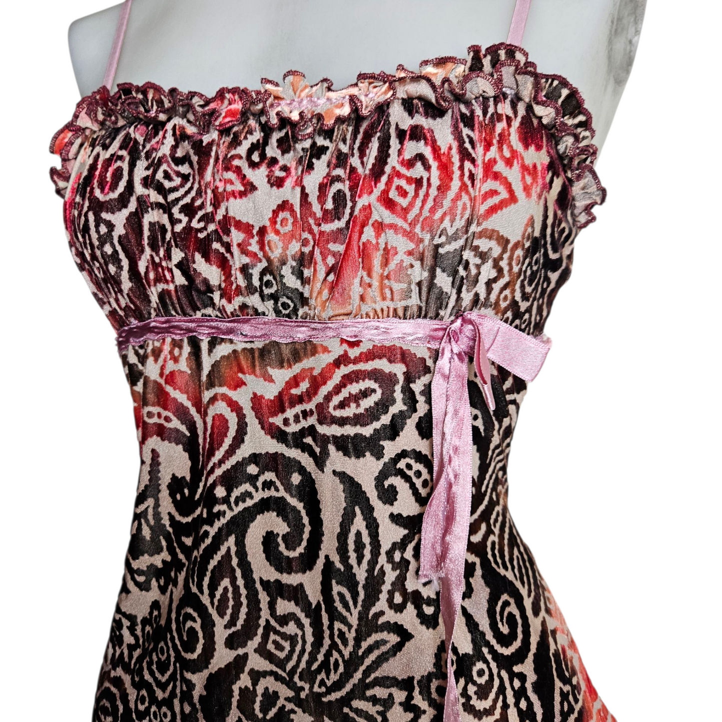 Asymmetrical arabesque top in short velvet