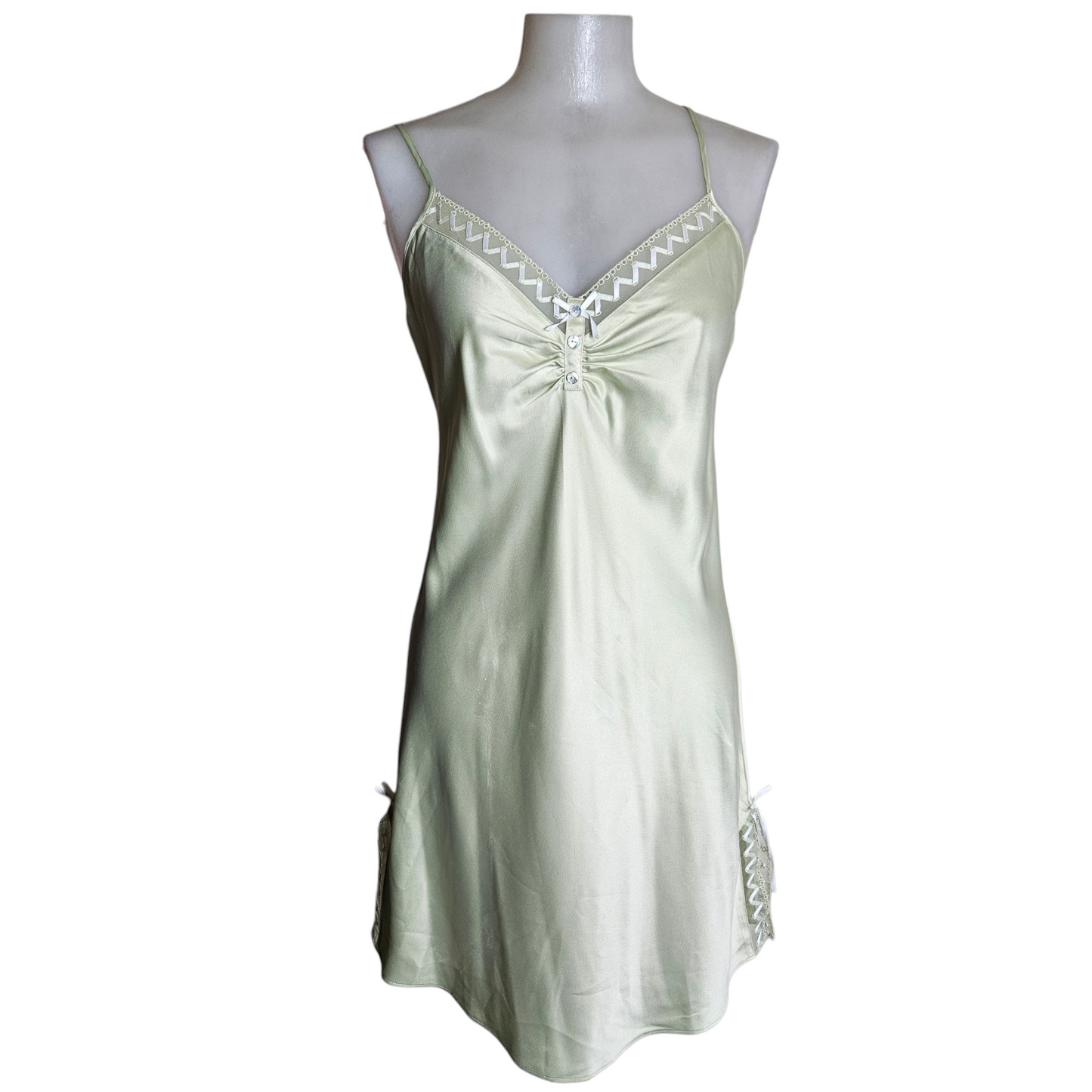 Robe satinée sauge