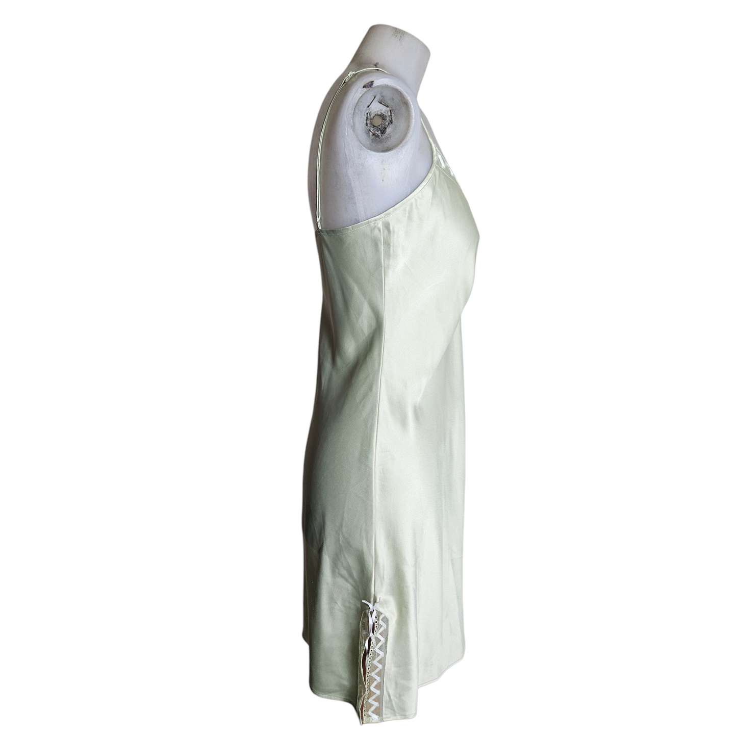 Robe satinée sauge