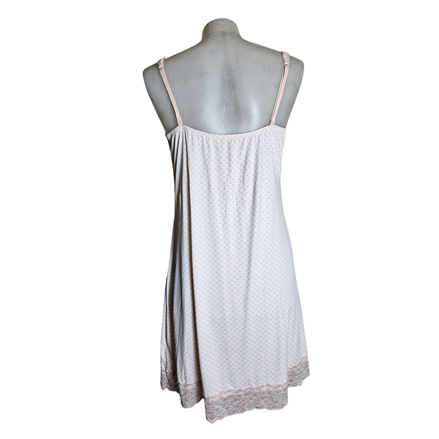 Robe nuisette à coeurs