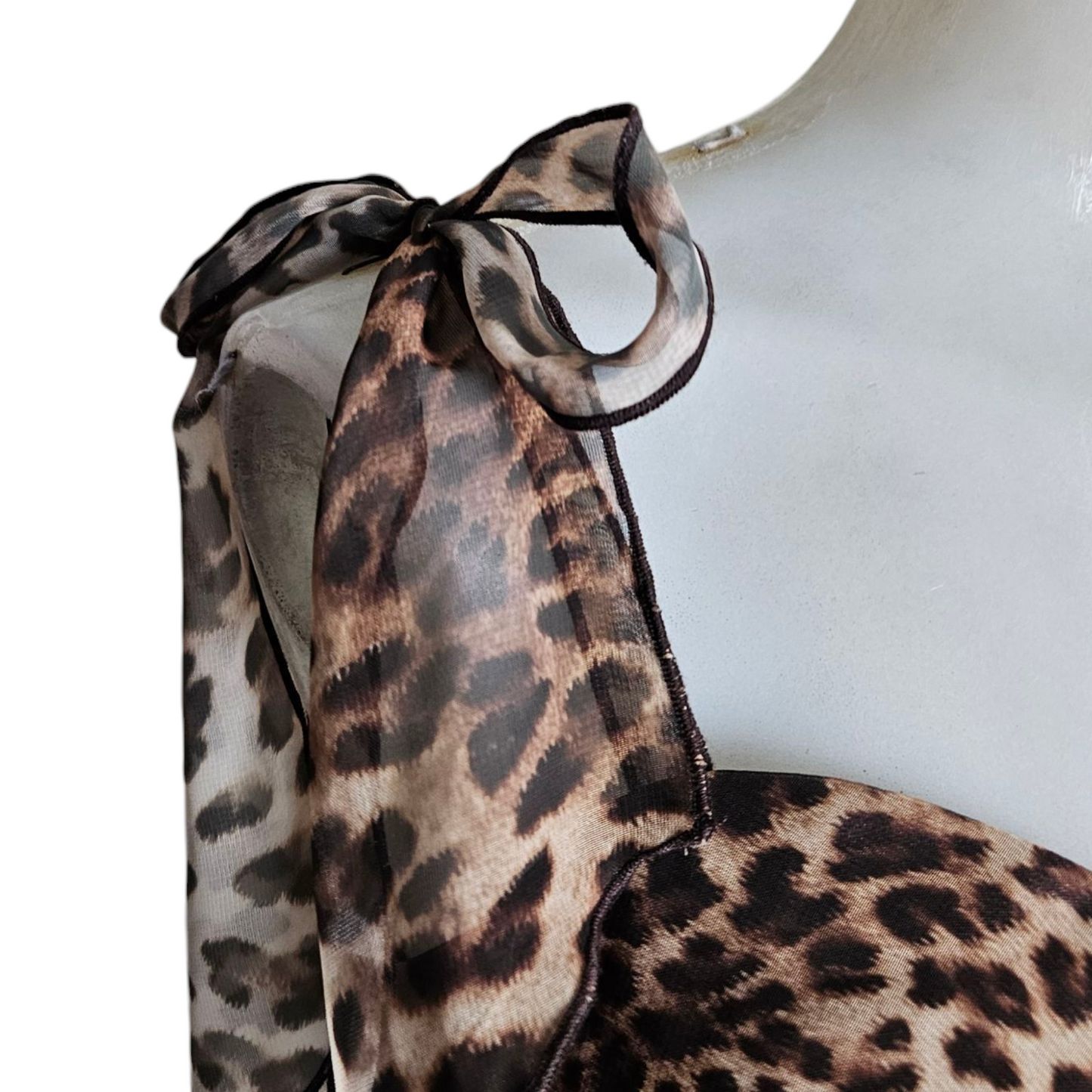Leopard veil satin dress