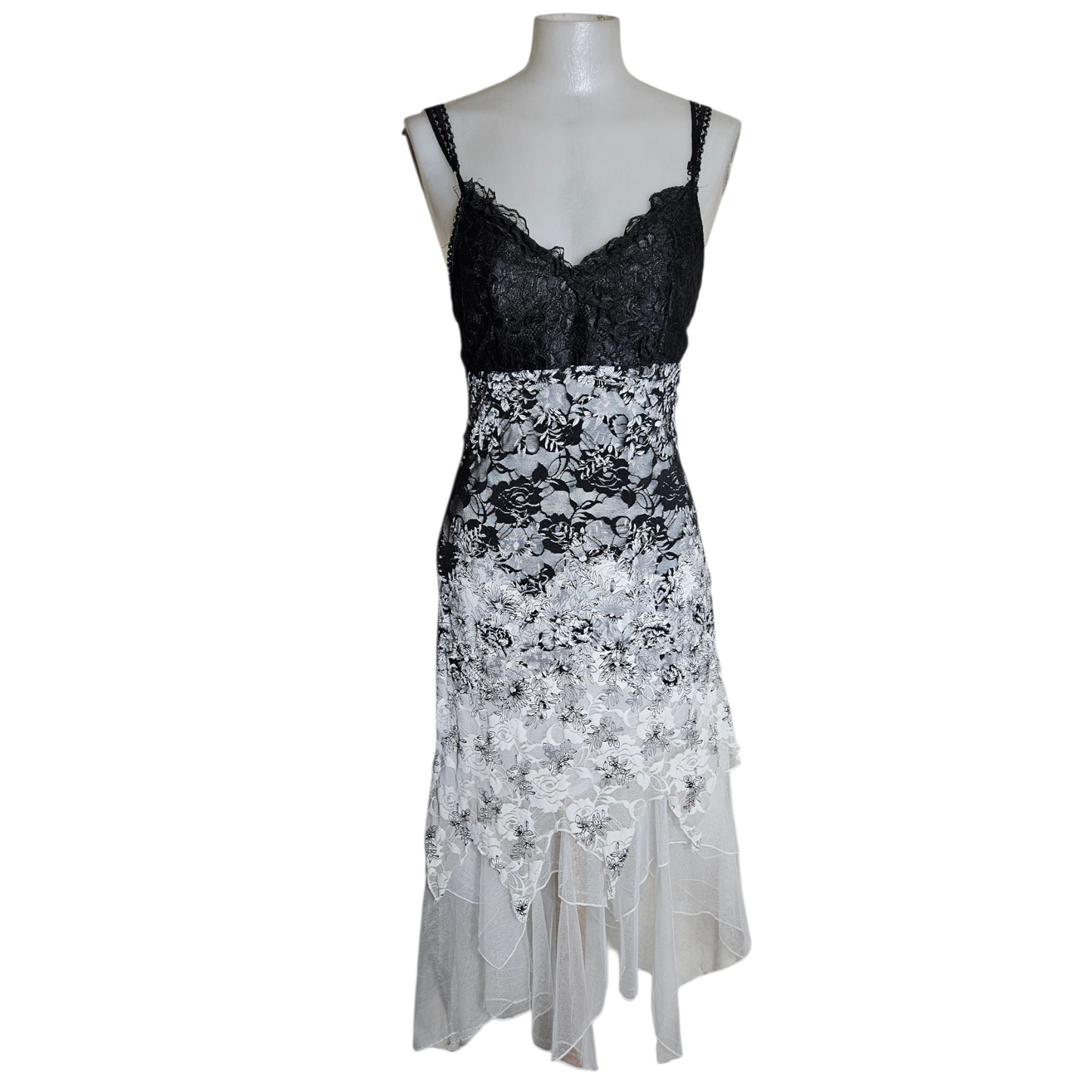 Robe asymétrique en dentelle dégradé noir et blanc
