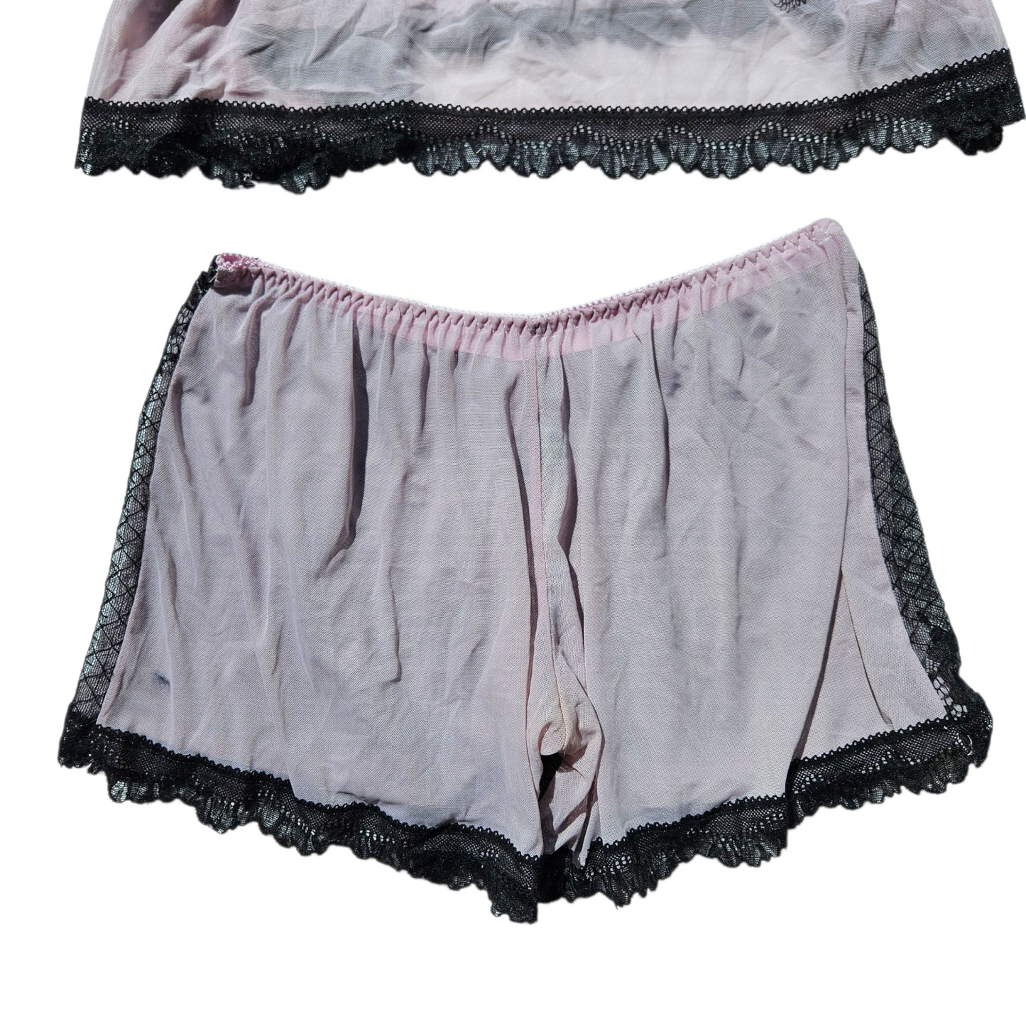 Ensemble de lingerie lila et noir