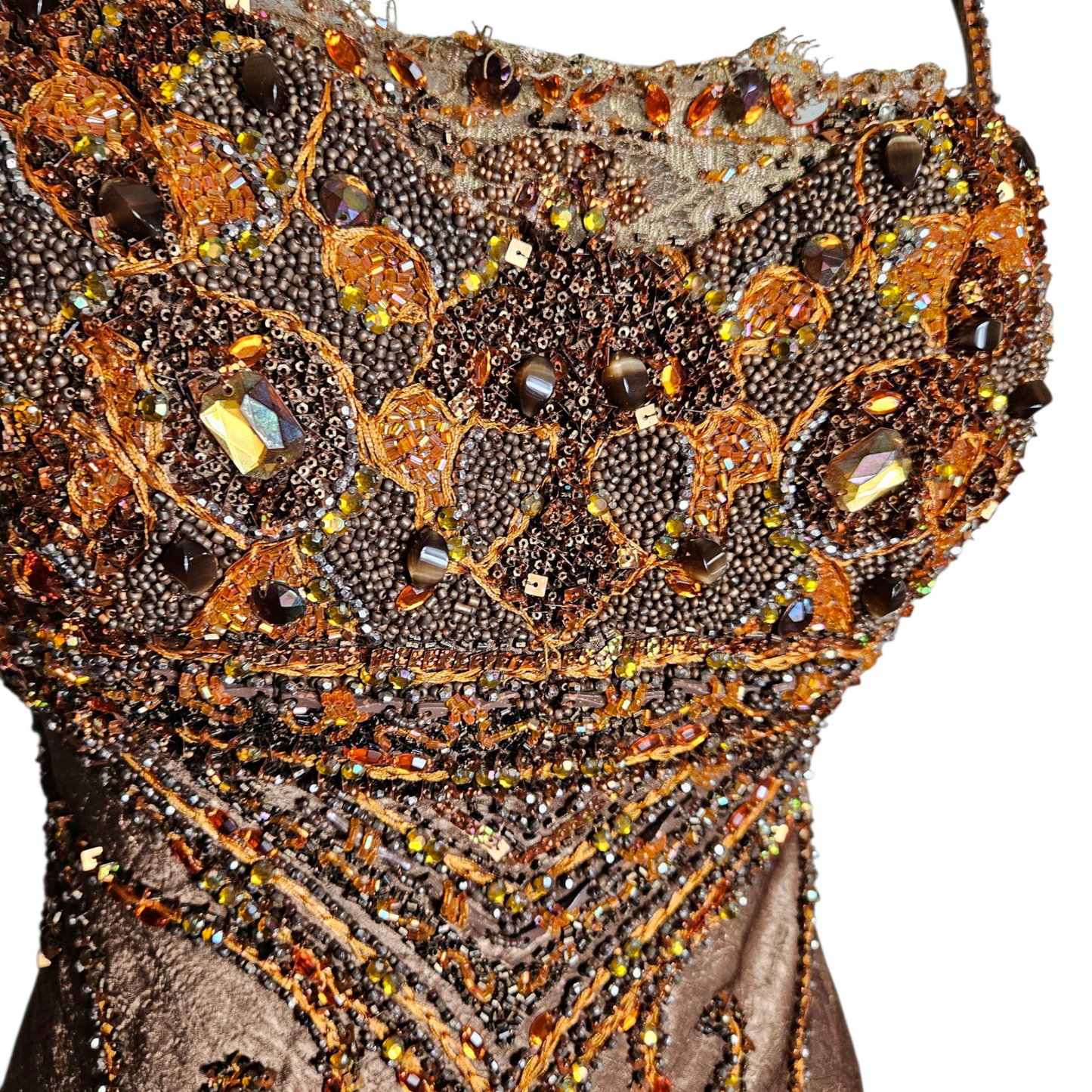 Robe de soirée brodée de perles
