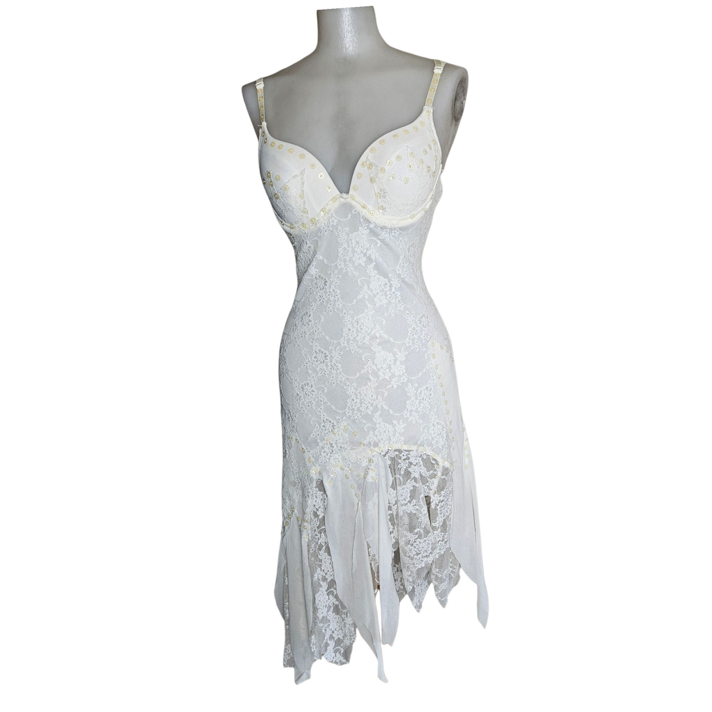 Robe asymétrique dentelle blanche