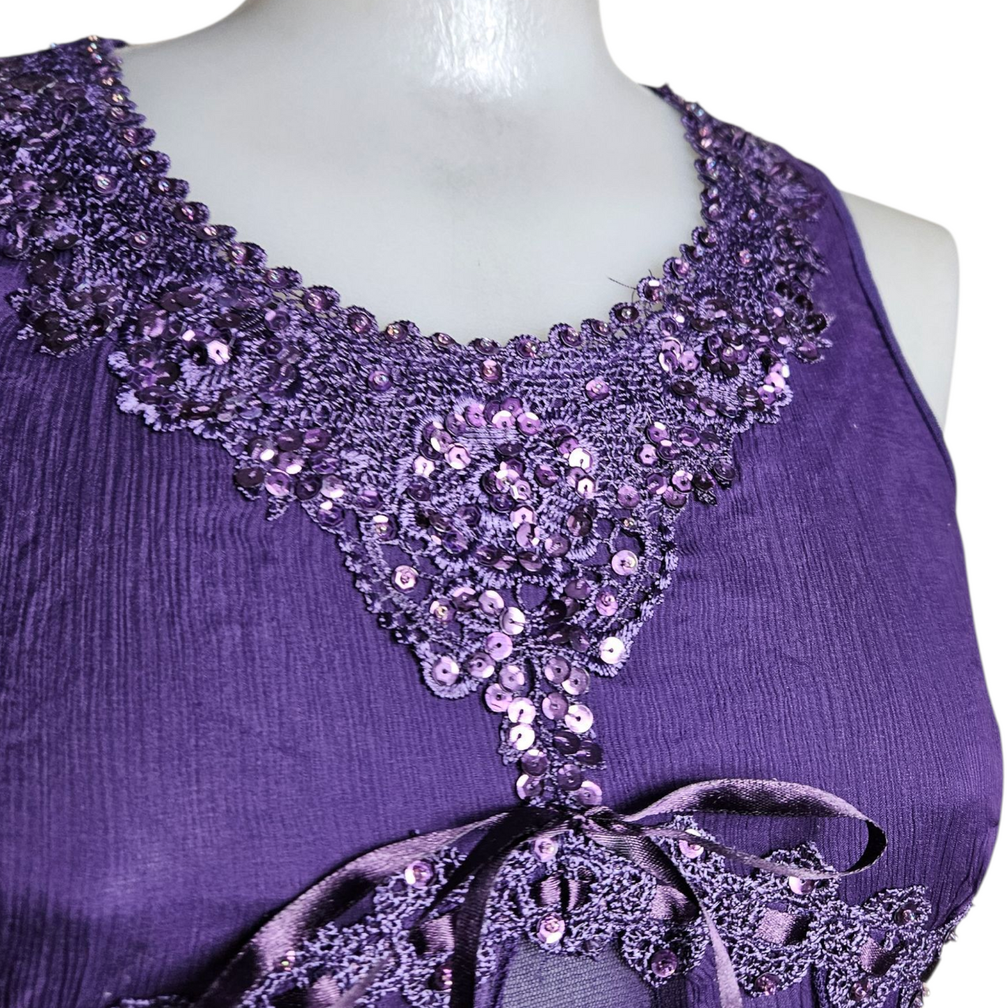 Haut en voile violet brodé de sequins
