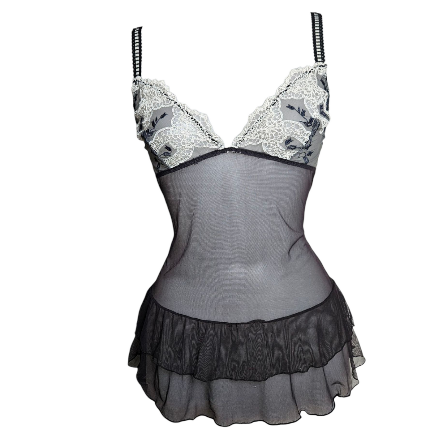 Haut en voile noir et dentelle blanche