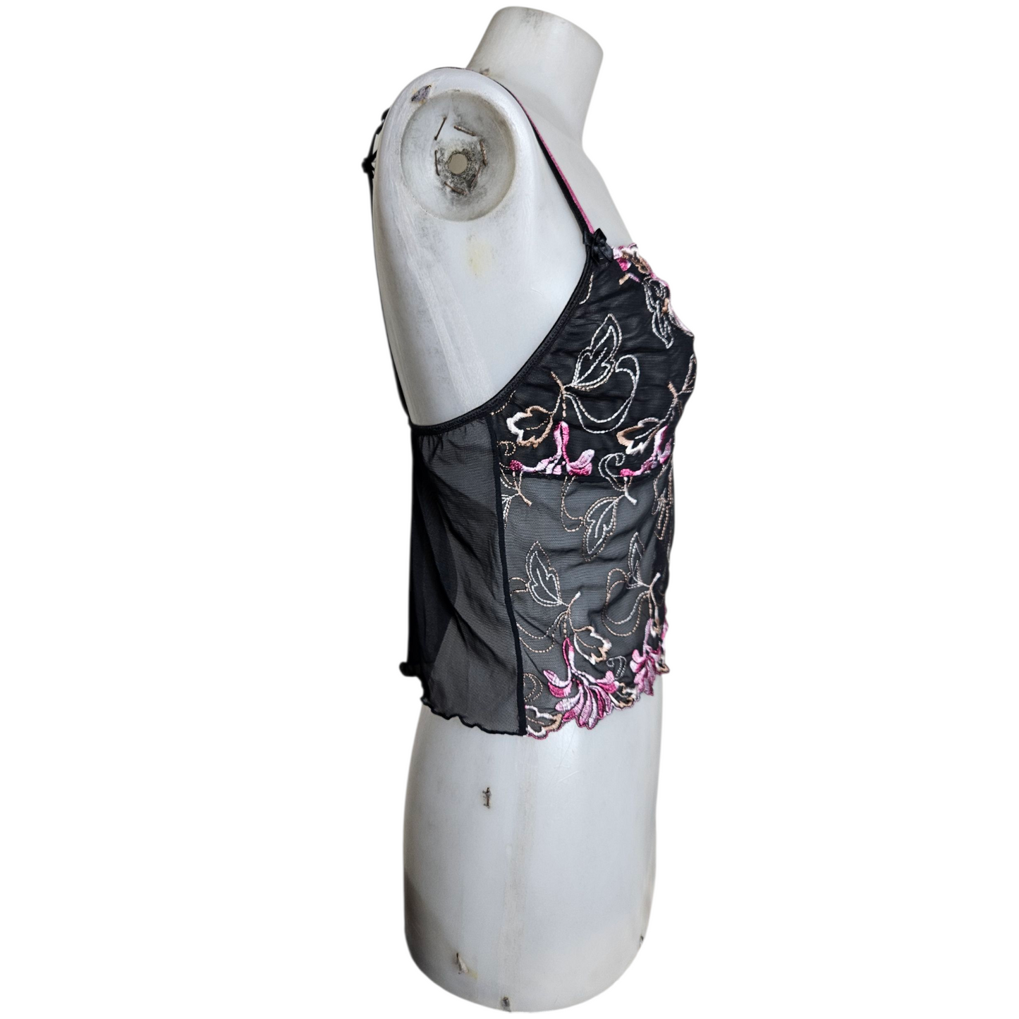 Haut en voile noir brodé de fleurs