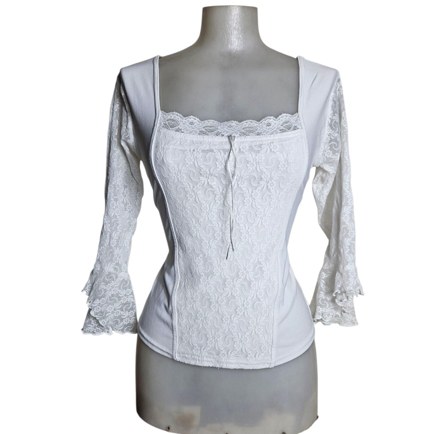 White square neck top with lace