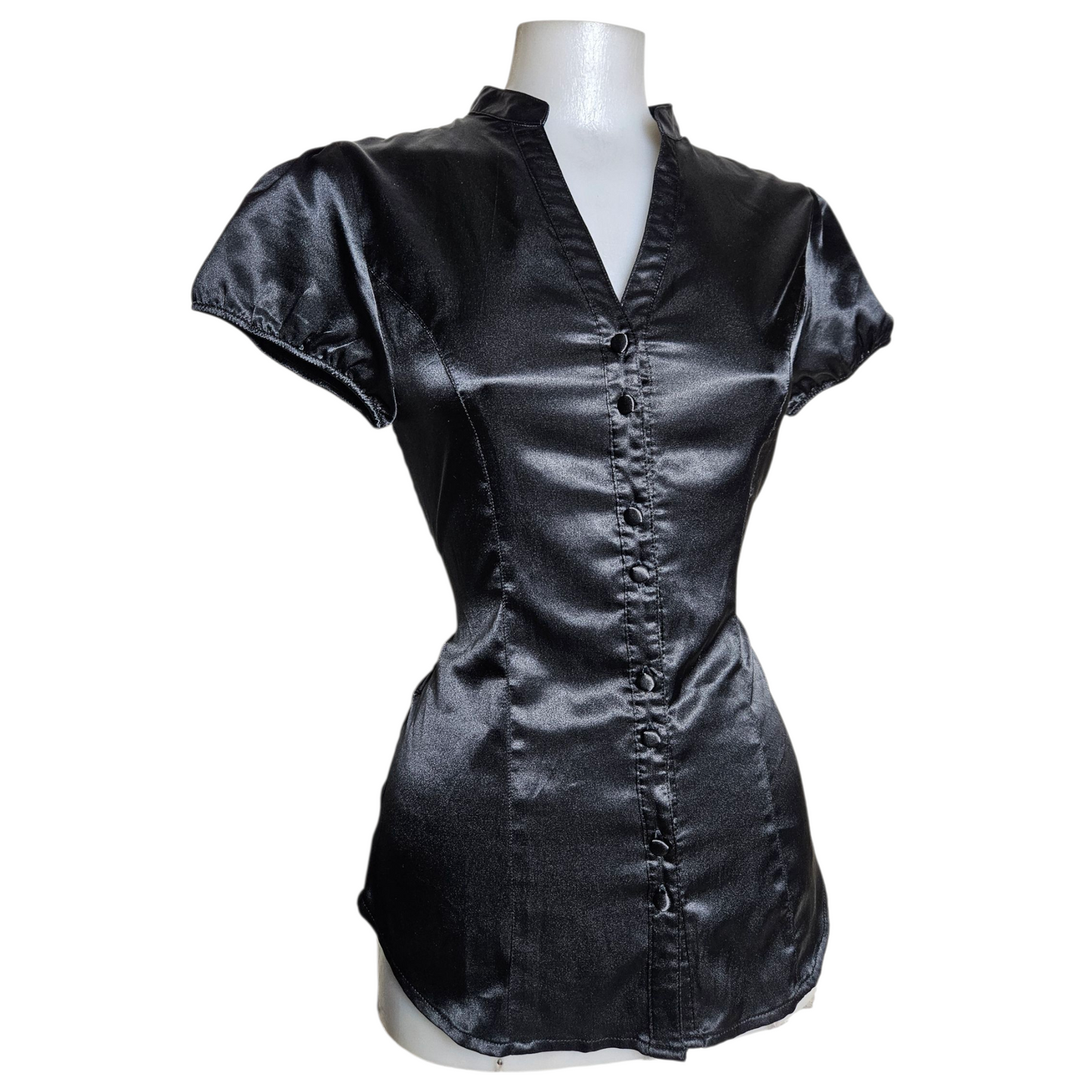 Chemise satinée noire
