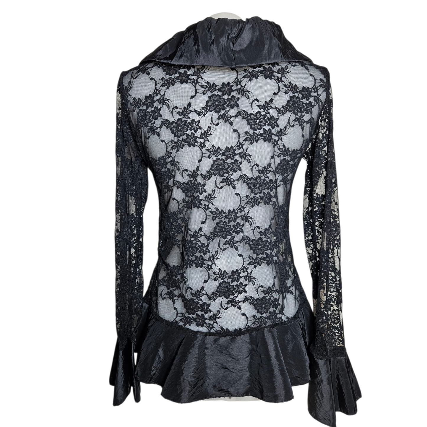 Chemisier en dentelle col à volants satinés