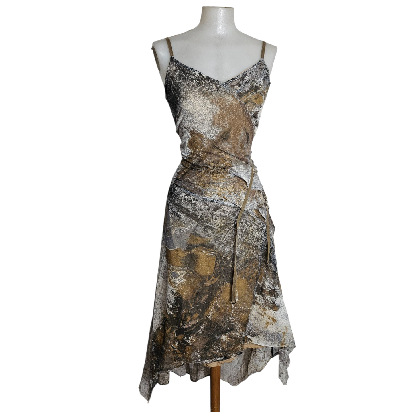 Robe asymétrique tons gris et beige