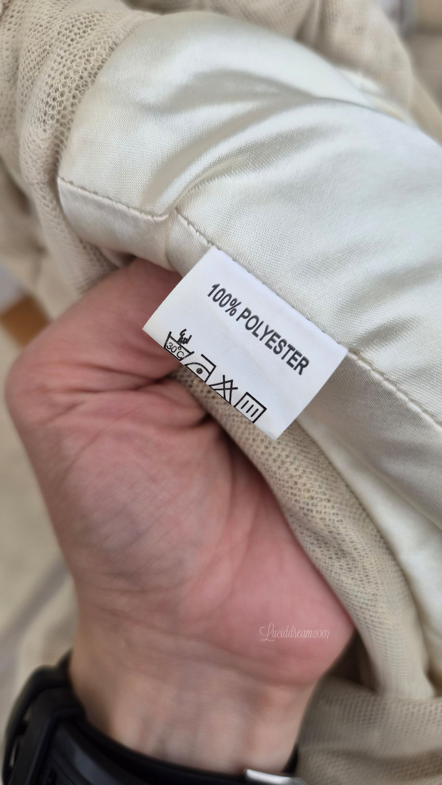 Robe de soirée crème brodée