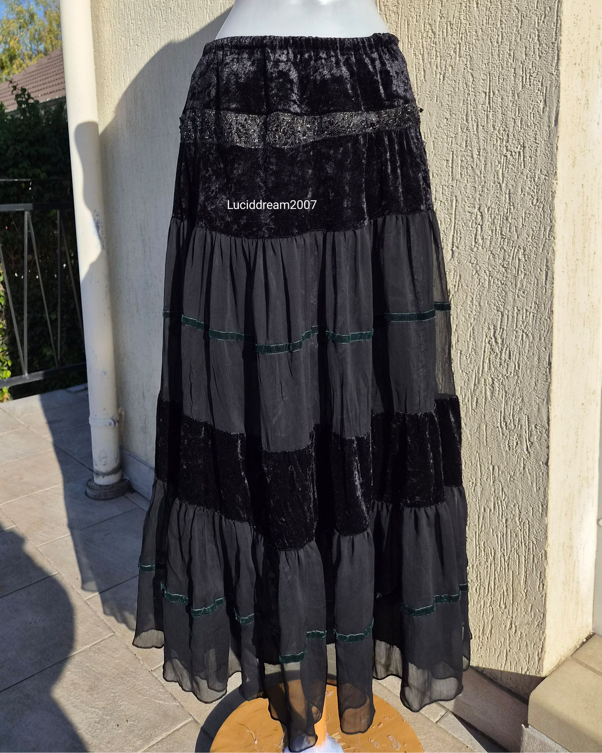 Jupe en velours noir