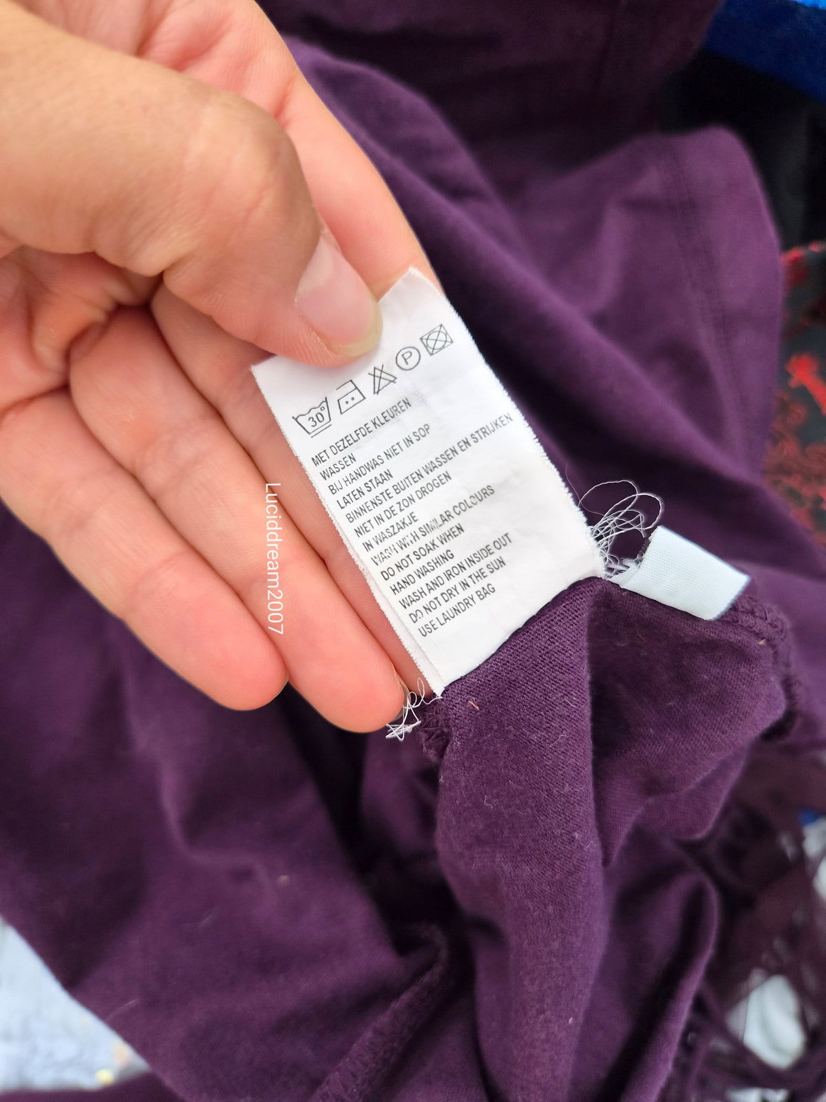 Haut violet destructuré