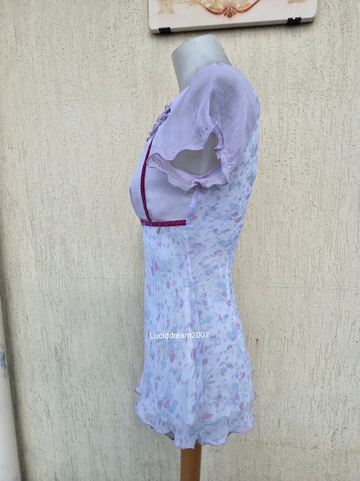 Haut en voile floral