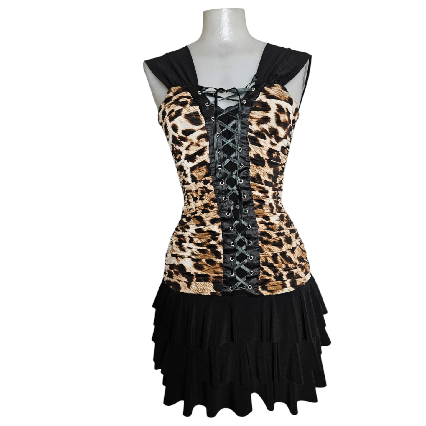 Robe à volants motif léopard