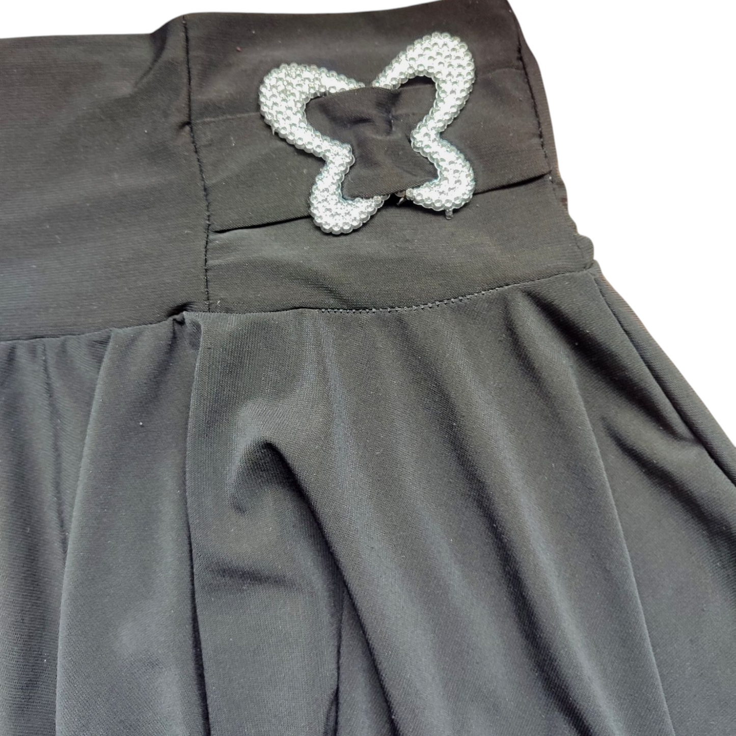 Mini jupe boucle papillon