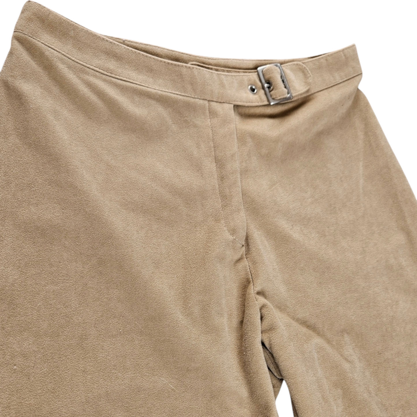Beige pants with buckle detail
