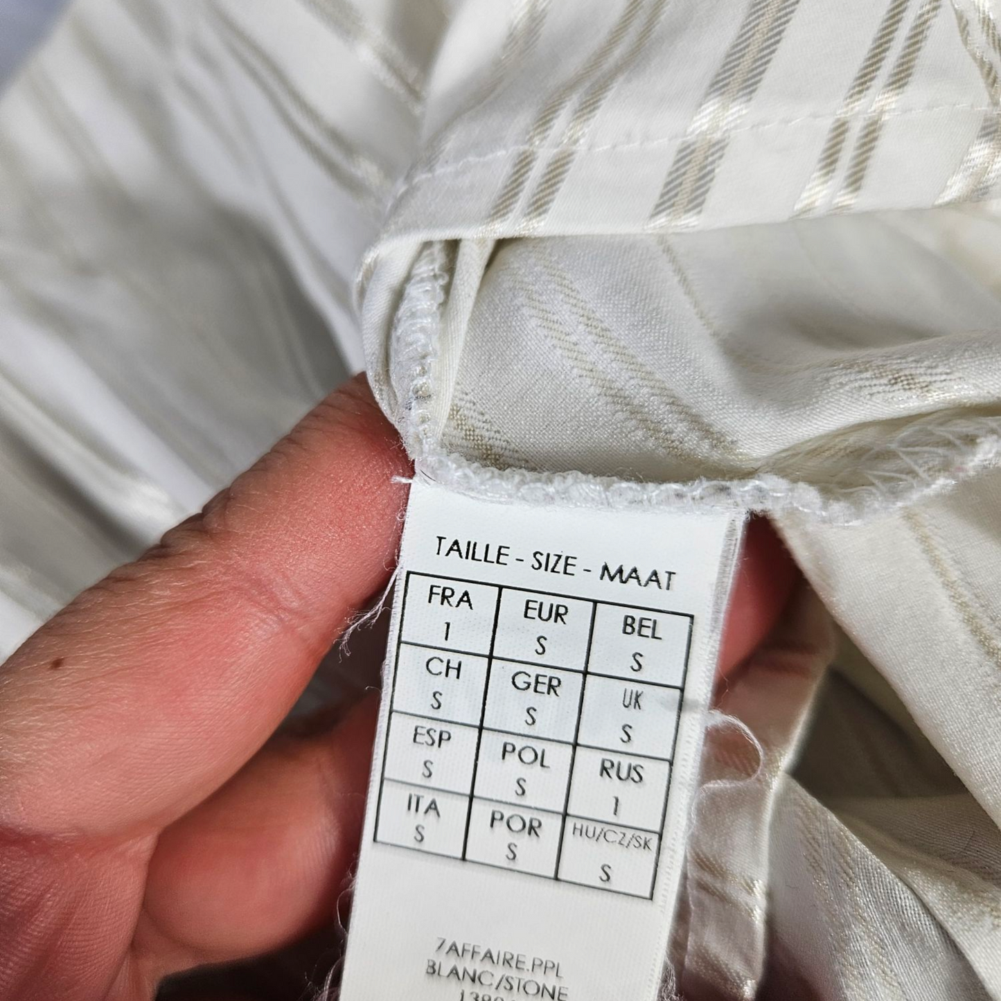 Chemise rayée à crochets officecore