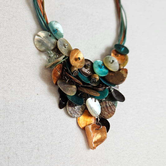 Multicolored necklace