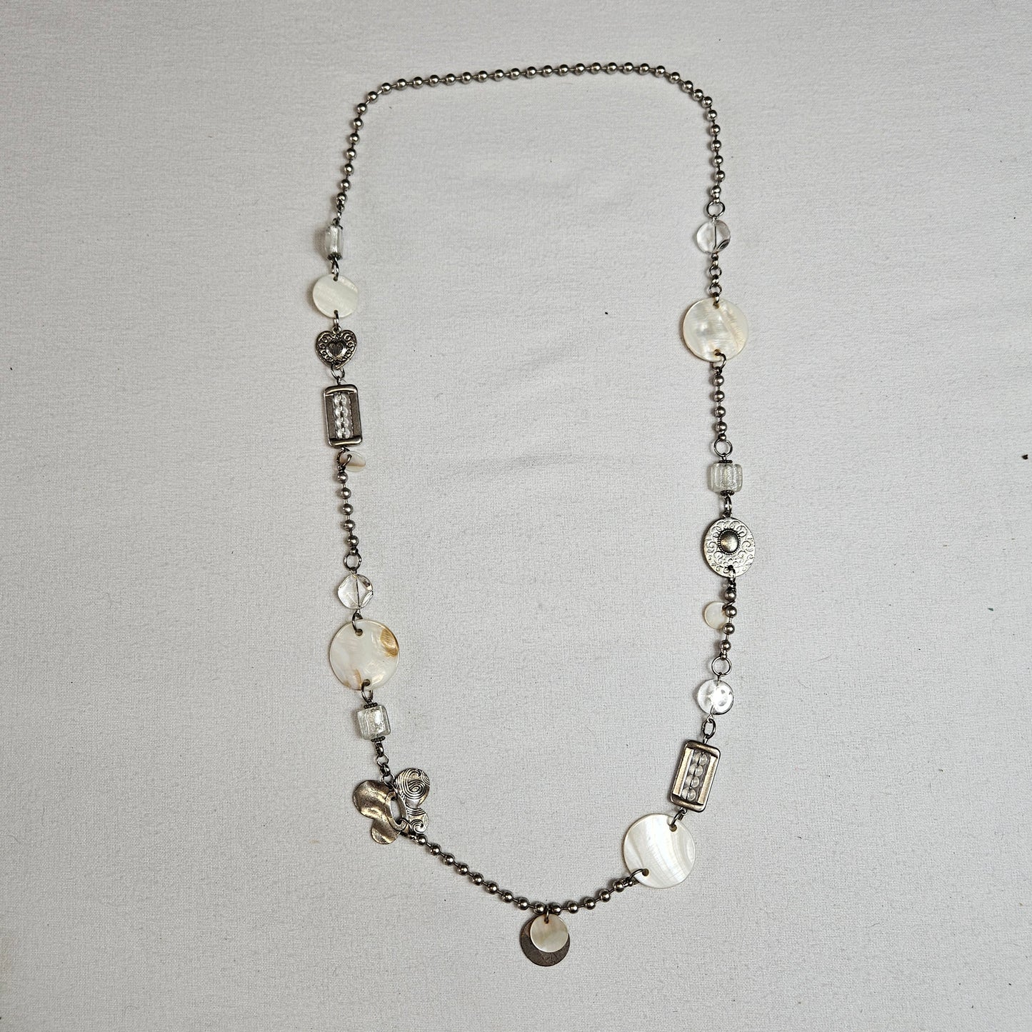 Collier à breloques