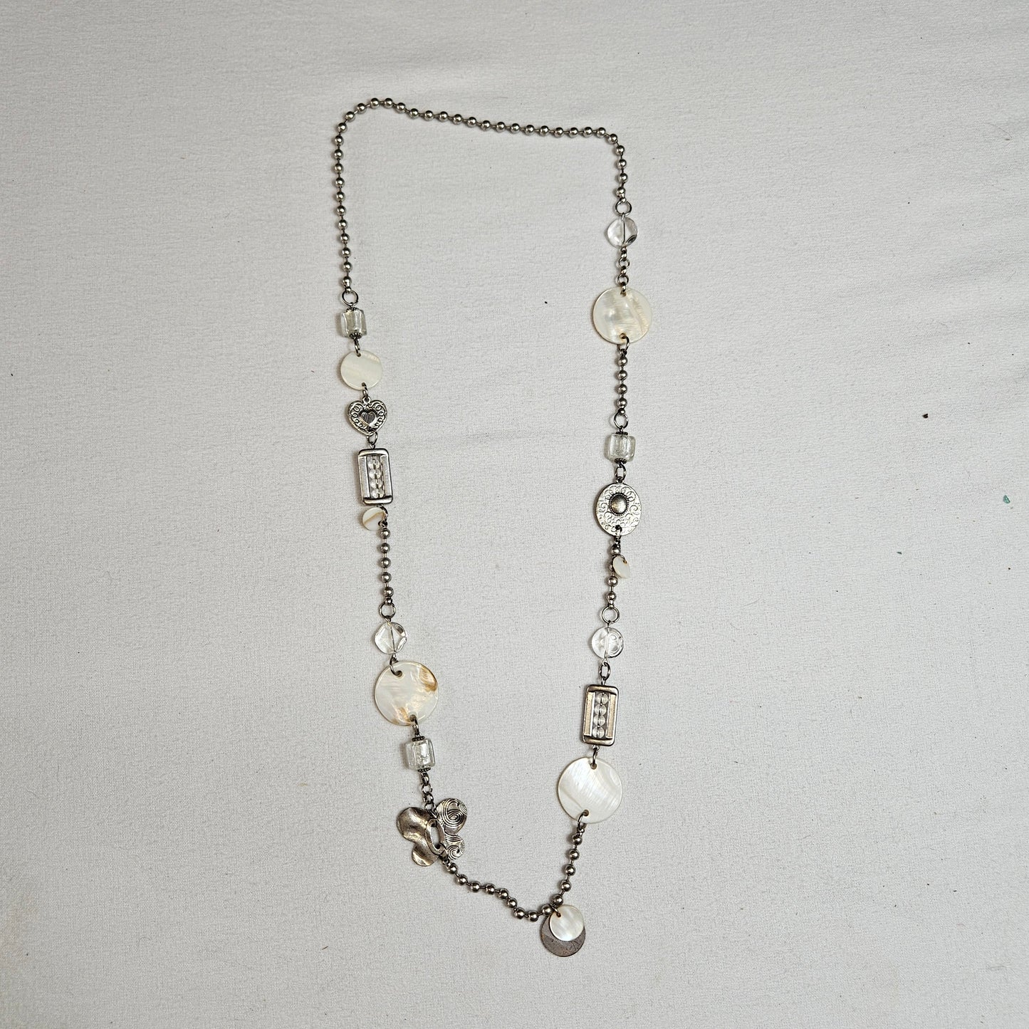 Collier à breloques