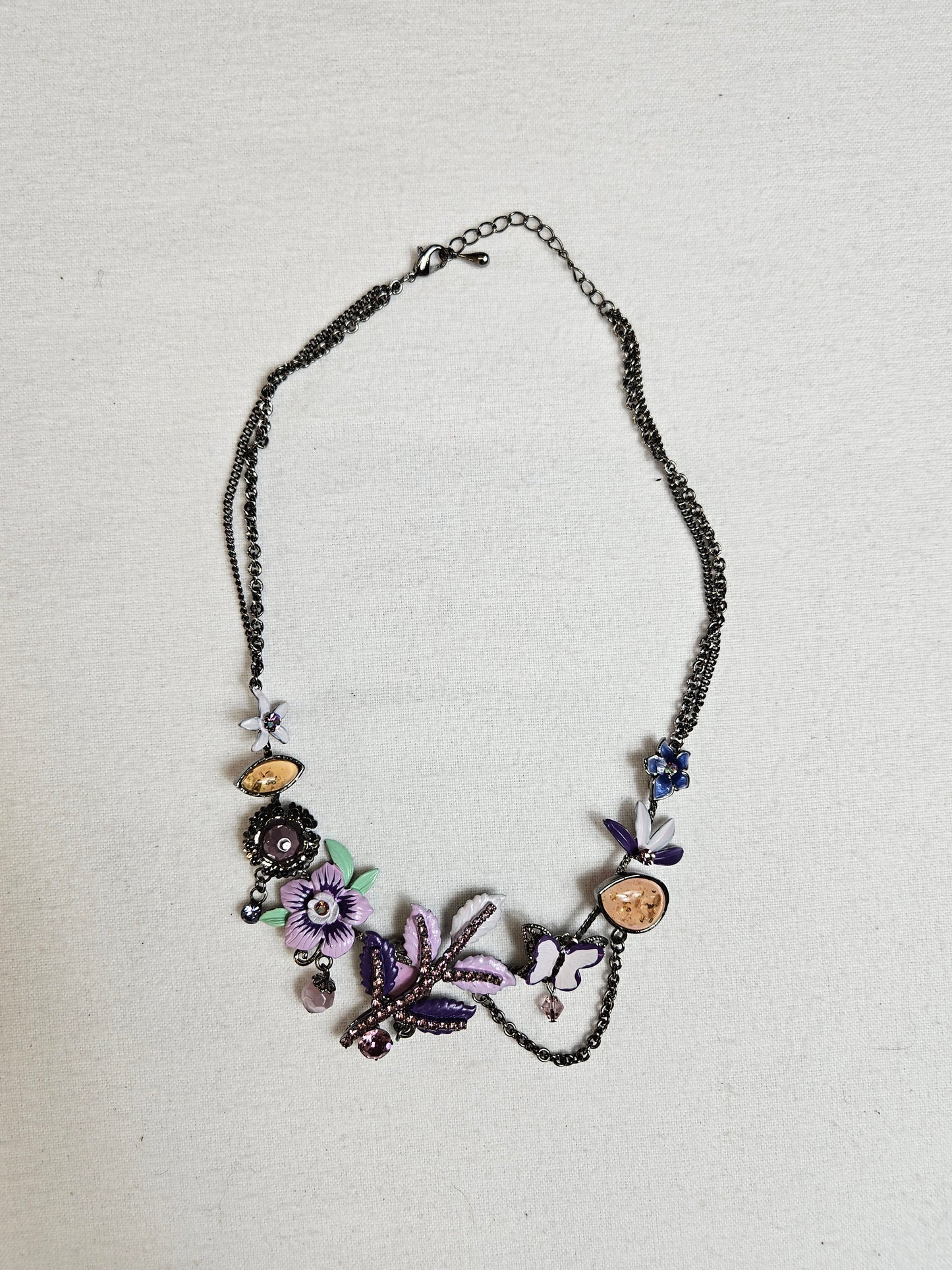 Floral charm necklace