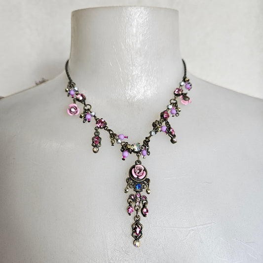 Flower charm necklace