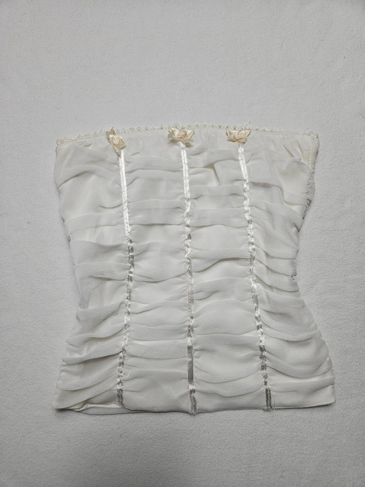 Haut strapless en voile plissé détails fleurs