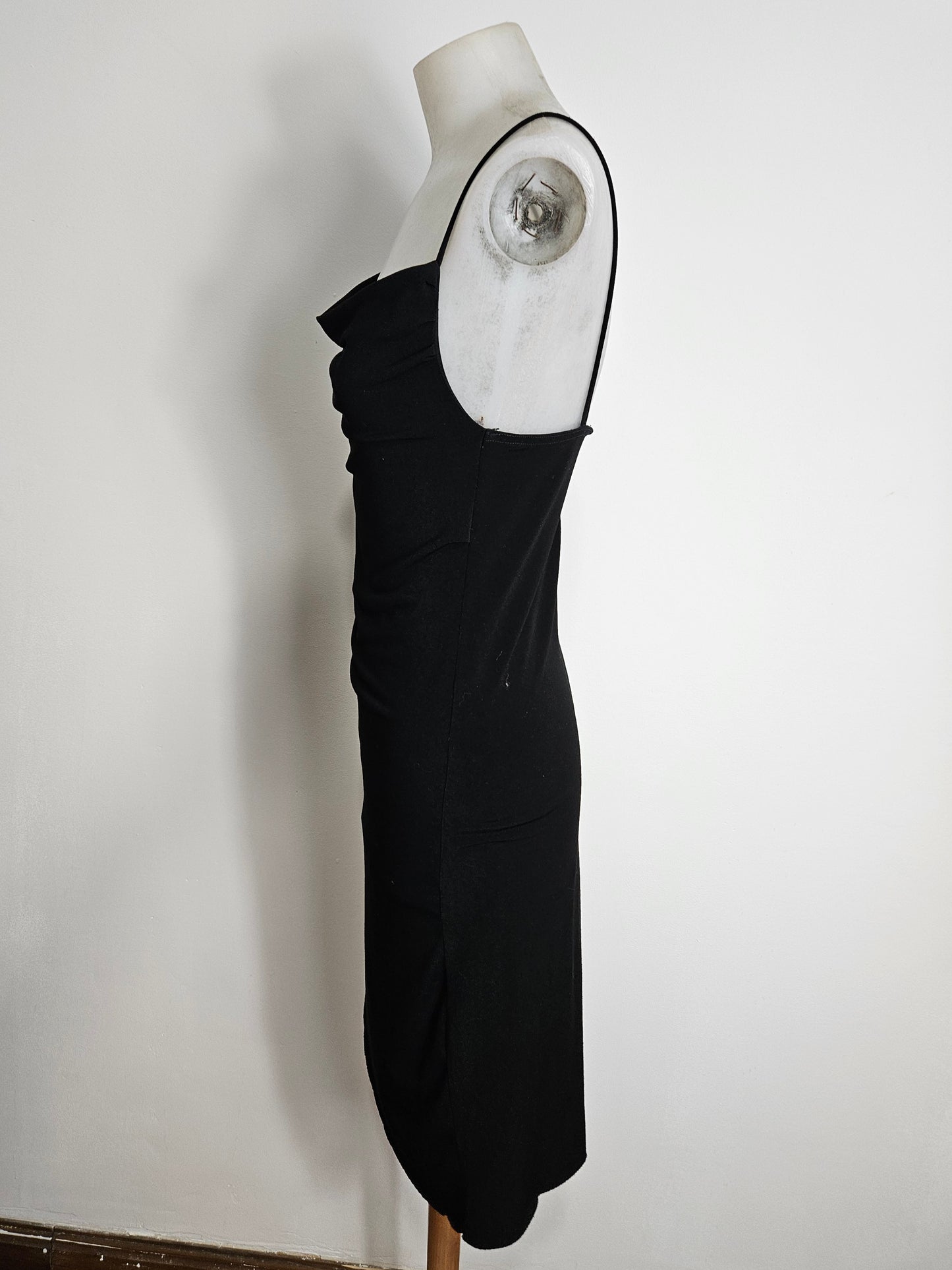 Robe cintrée col bénitier