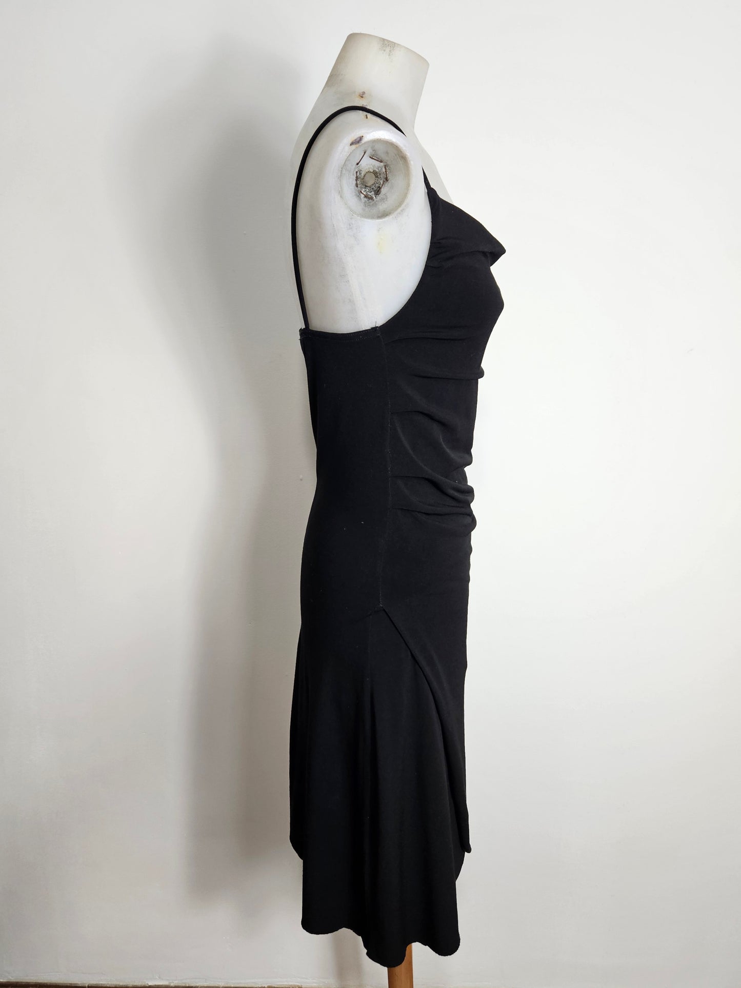 Robe cintrée col bénitier