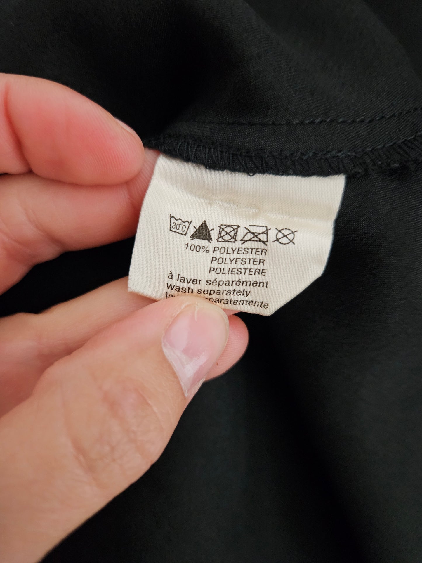 Robe nuisette satinée noire