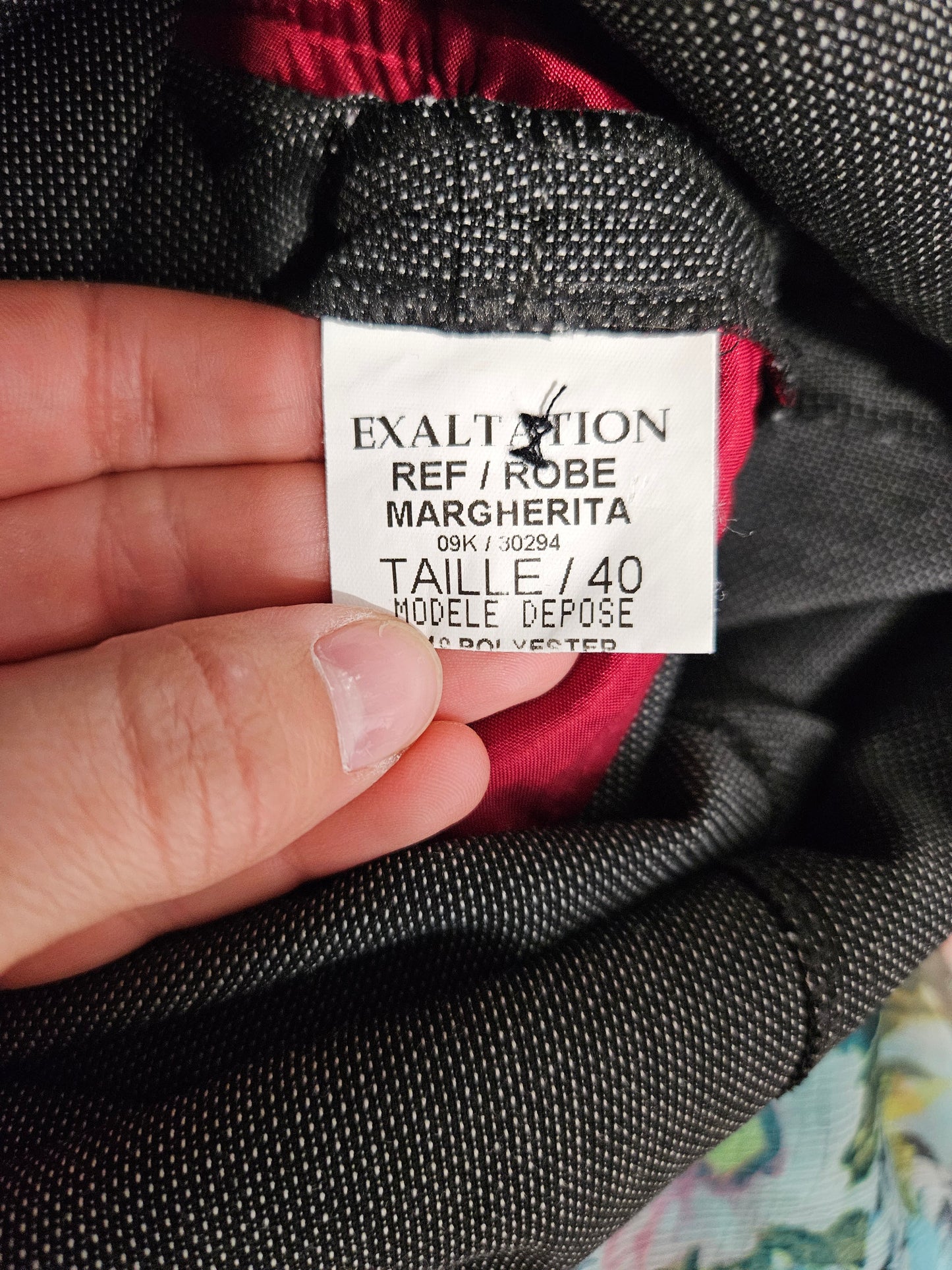 Robe rayée fermeture par boutonnage