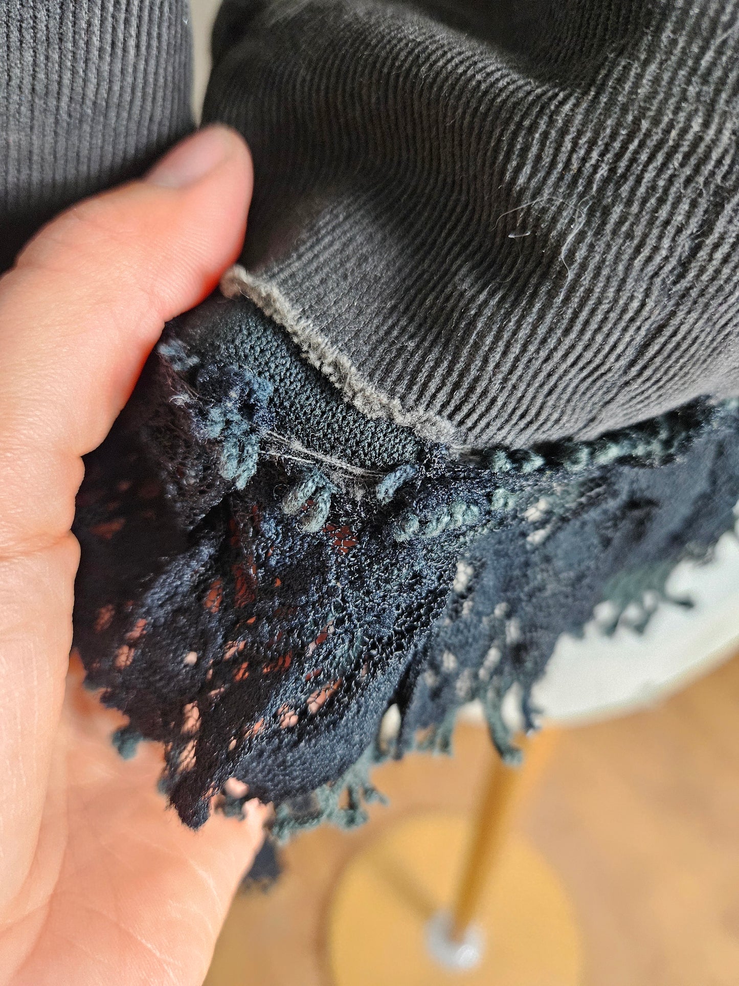 Manteau court à capuche