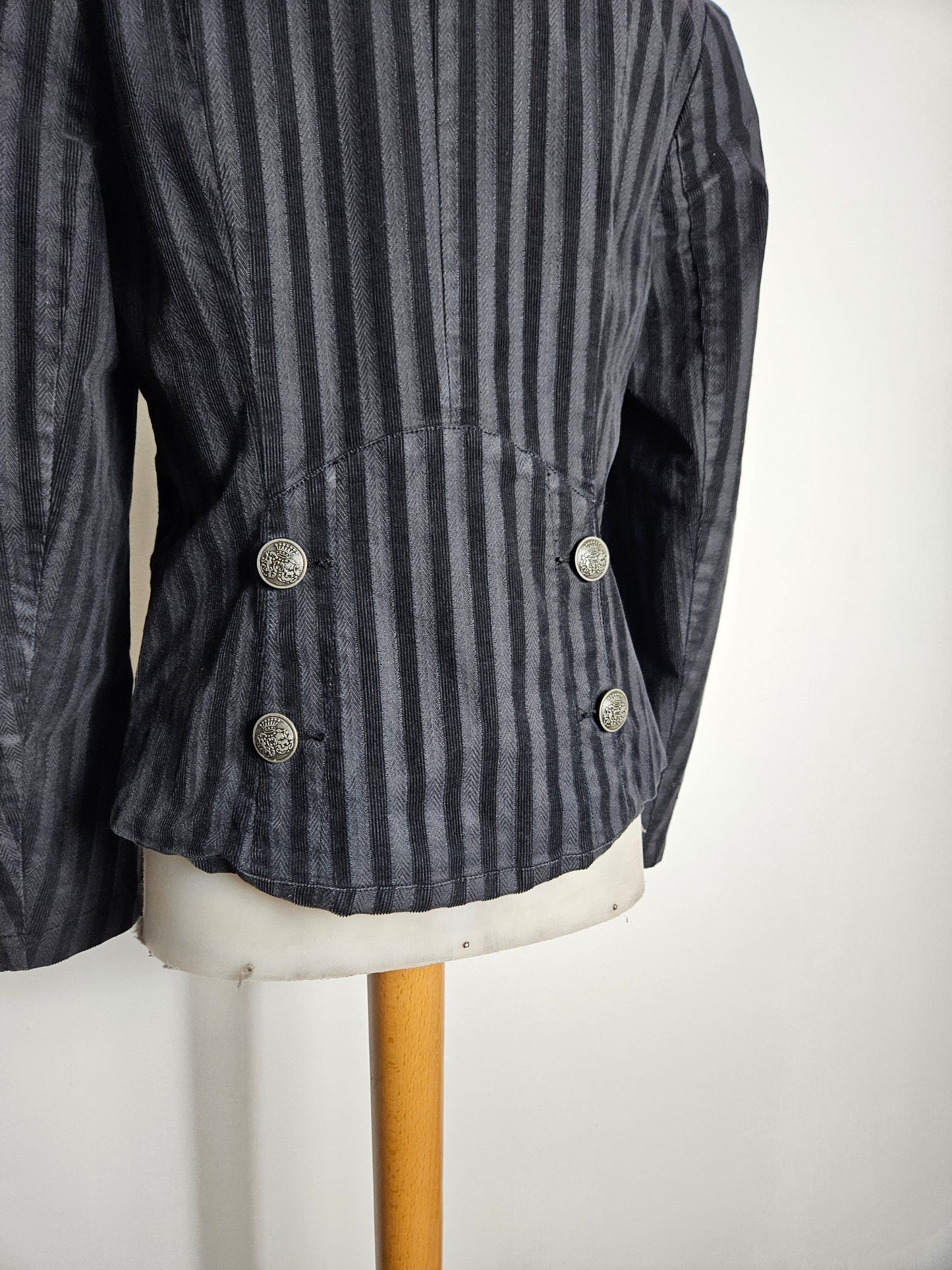Blazer cintré à rayures